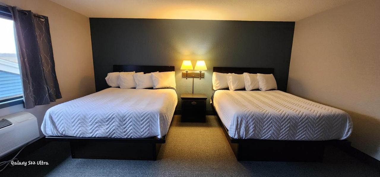 The Oasis Hotel & Bar Sheboygan Falls Luaran gambar